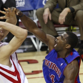 NBA. Сool old guys... far away for 30